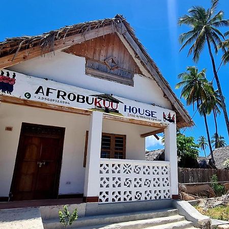 Afrobukuu House Hotell Paje Eksteriør bilde